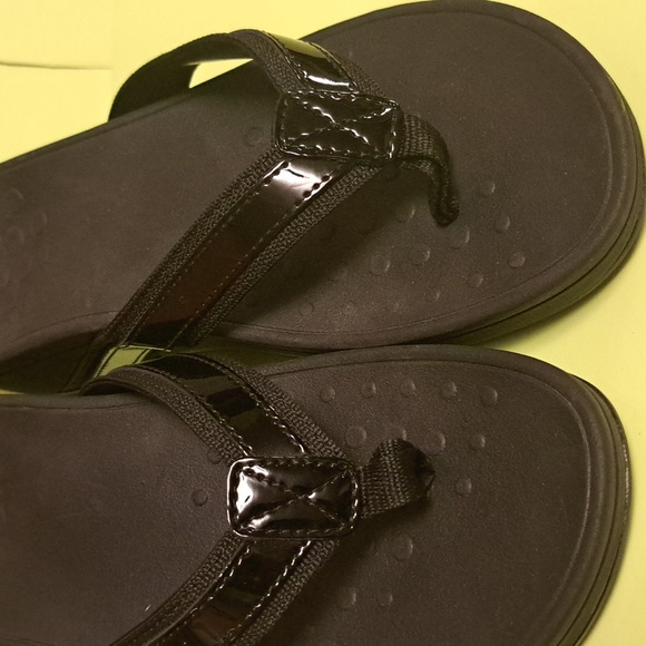 VIONICVIONIC Women's High Tide Platform Sandals, Black - Picture 2 of 6